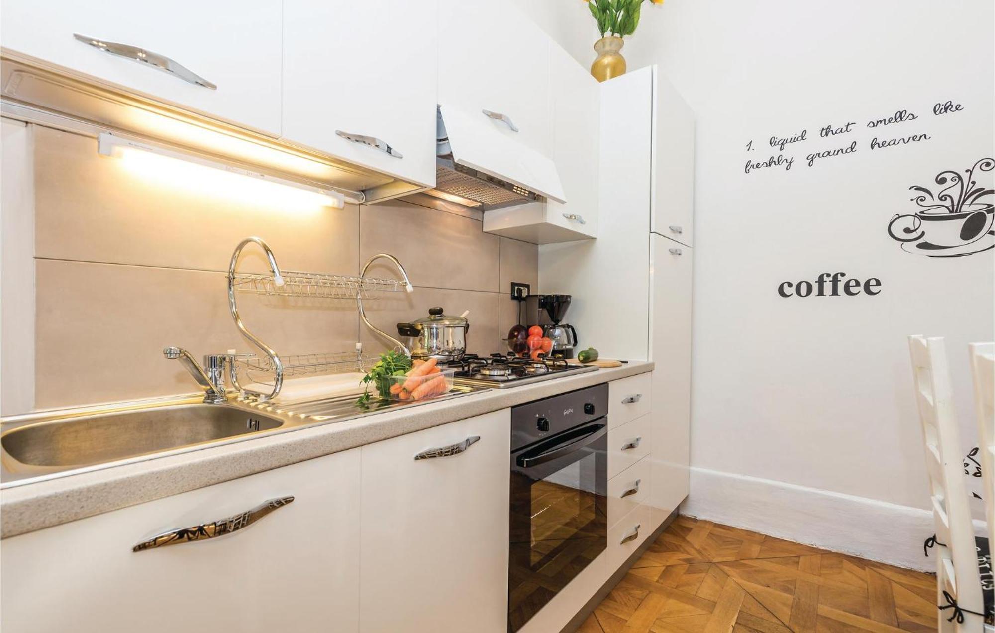 Amazing Apartment In Rijeka With Wifi Ngoại thất bức ảnh