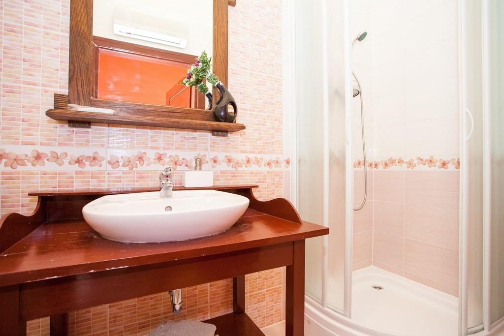 Amazing Apartment In Rijeka With Wifi Phòng bức ảnh